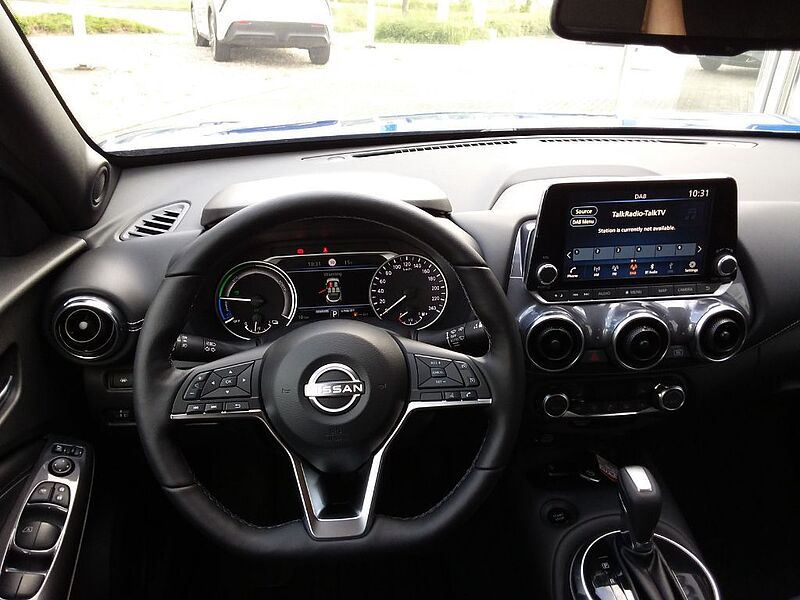 Nissan Juke 1.6 Hybrid 4AMT N-Connecta NC Winter