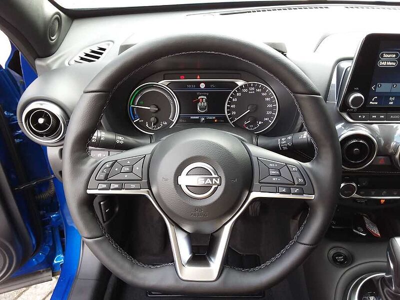 Nissan Juke 1.6 Hybrid 4AMT N-Connecta NC Winter