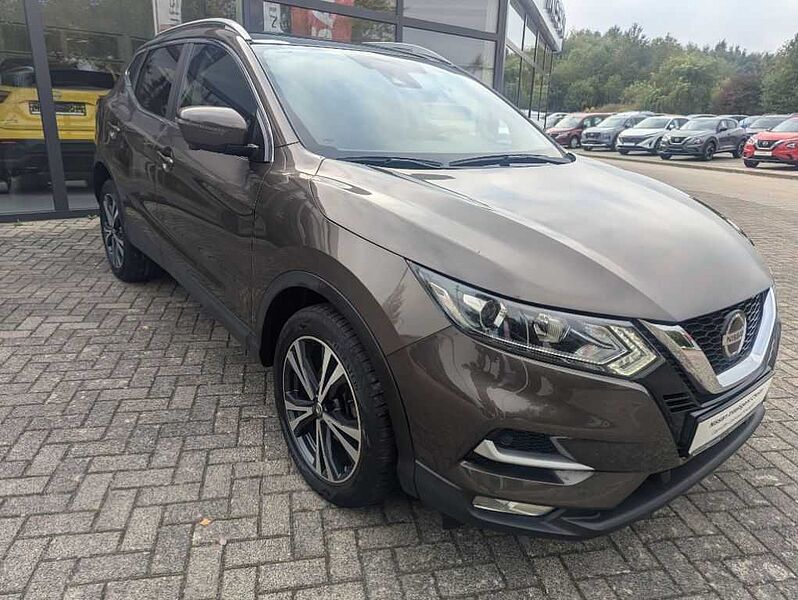 Nissan Qashqai 1.3 DIG-T DCT N-CONNECTA